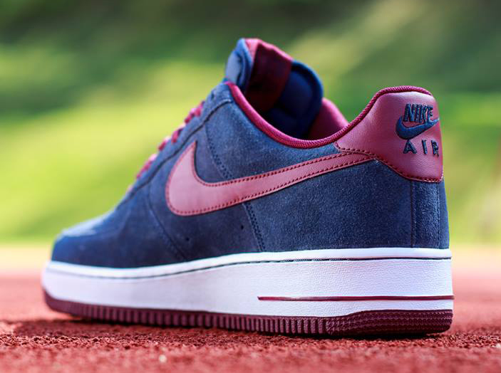 Nike Air Force 1 Low Midnight Deep Garnett 03