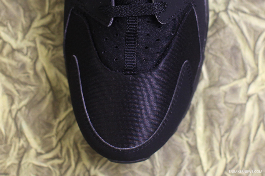 Agente de mudanzas Humo satisfacción Nike Air Huarache "Black" - Available at Foot Locker - SneakerNews.com