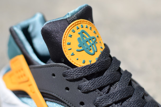 Nike Air Huarache Teal Orange 01