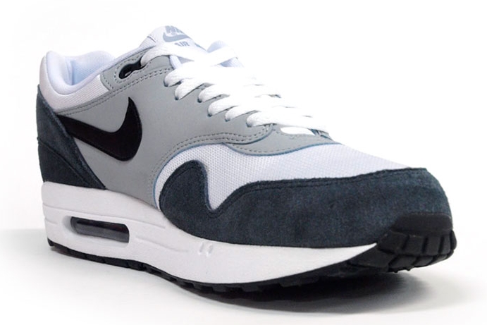 Nike Air Max 1 Essential Grey White Black 02