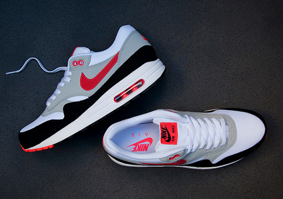 Nike Air Max 1 – White – Crimson – Black