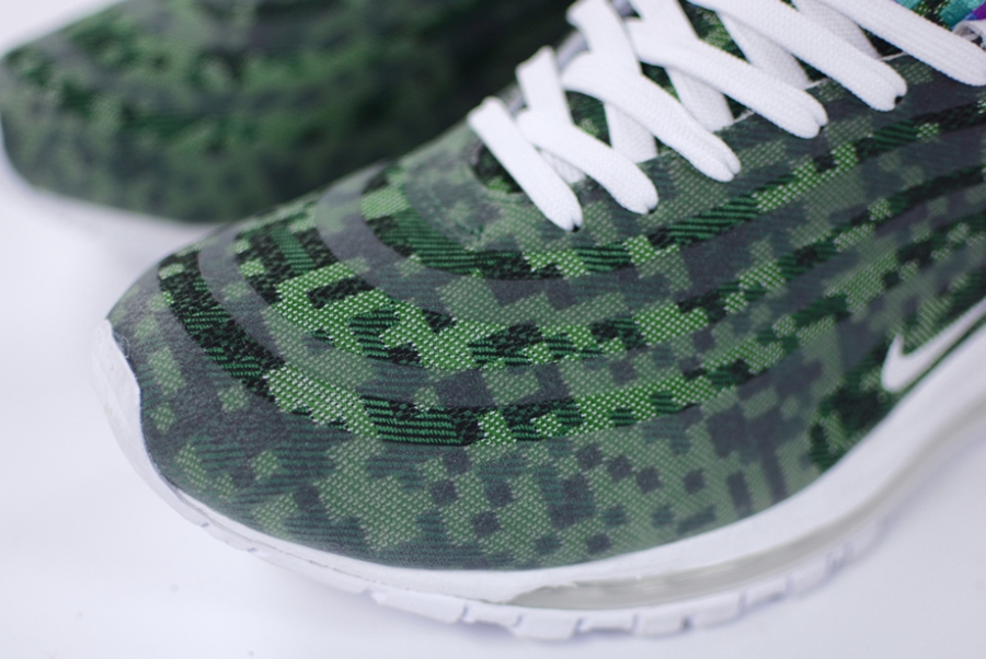 Nike Air Jacquard "Rio de - SneakerNews.com