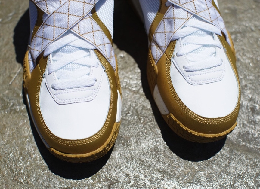 Nike Air Raid Metallic Gold Release Date 05