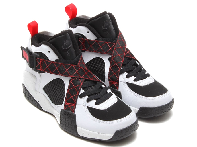 Nike Air Raid White Black University Red 03