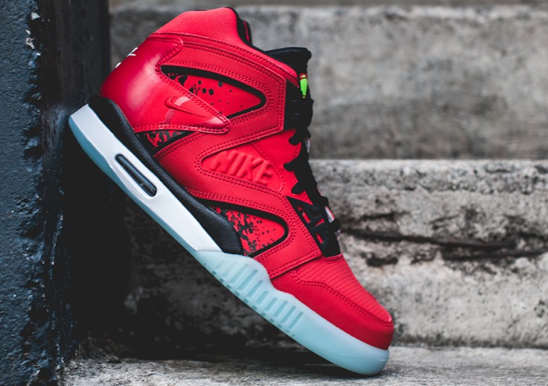 Nike Air Tech Challenge Hybrid “Chilling Red”