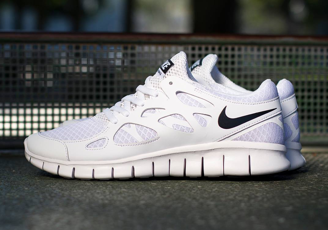 Nike Free Run 2 White Black 02