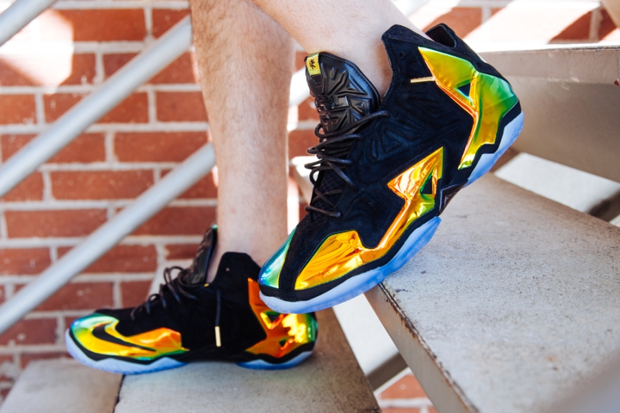 Nike Lebron 11 Ext Kings Crown On Feet 01