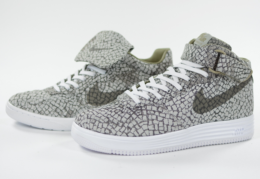 Nike Sau Paulo Sneakers