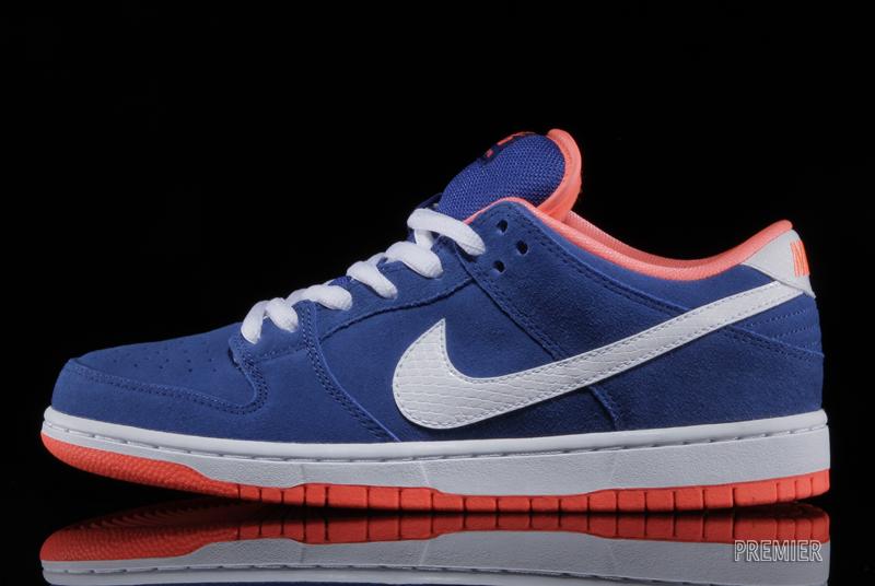 Nike Sb Dunk Low Game Royal White Bright Mango 01