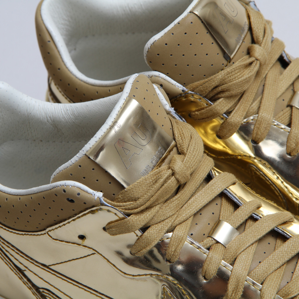 Nike Tiempo 94 Mid Liquid Metal Gold 01