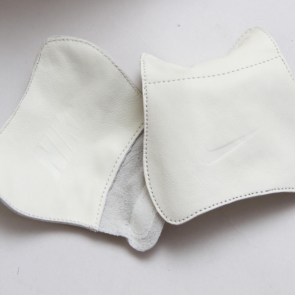 Nike Tiempo 94 Mid Liquid Metal Gold 03