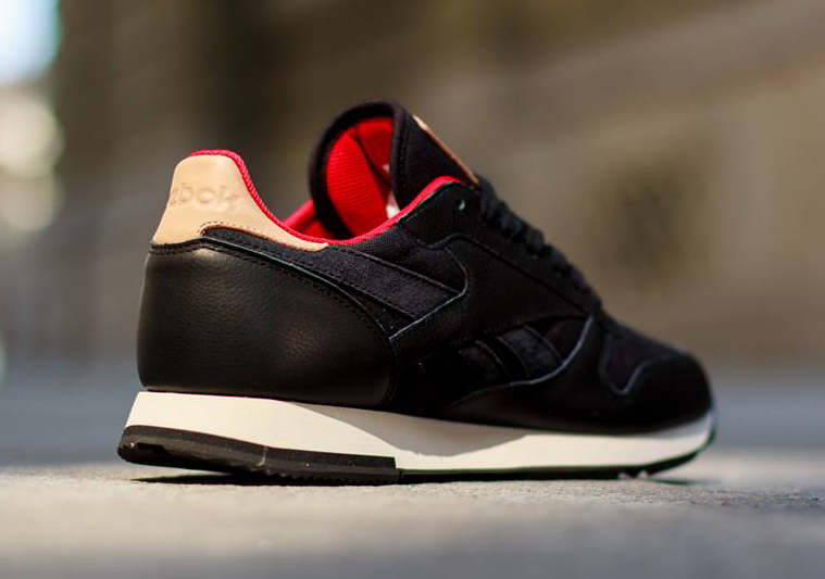 Reebok Classic Leather Utility Black Red 03