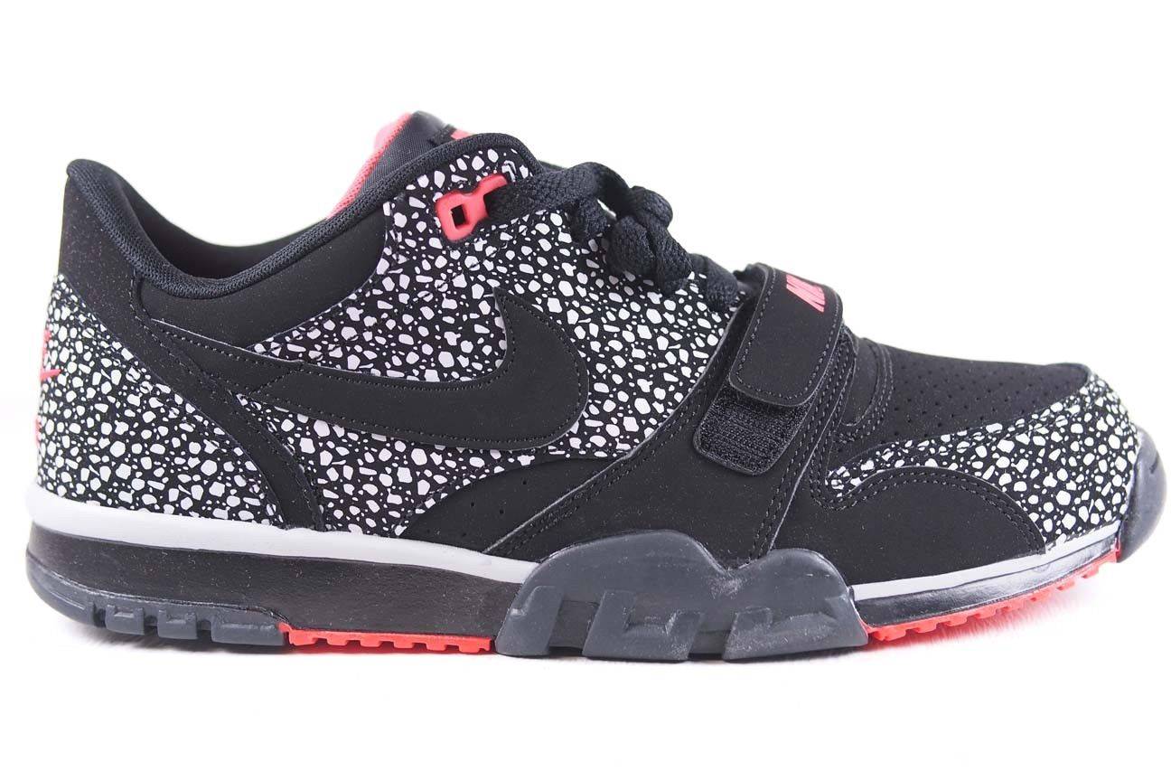 Sneaker News Weekend Deals June 14th 02