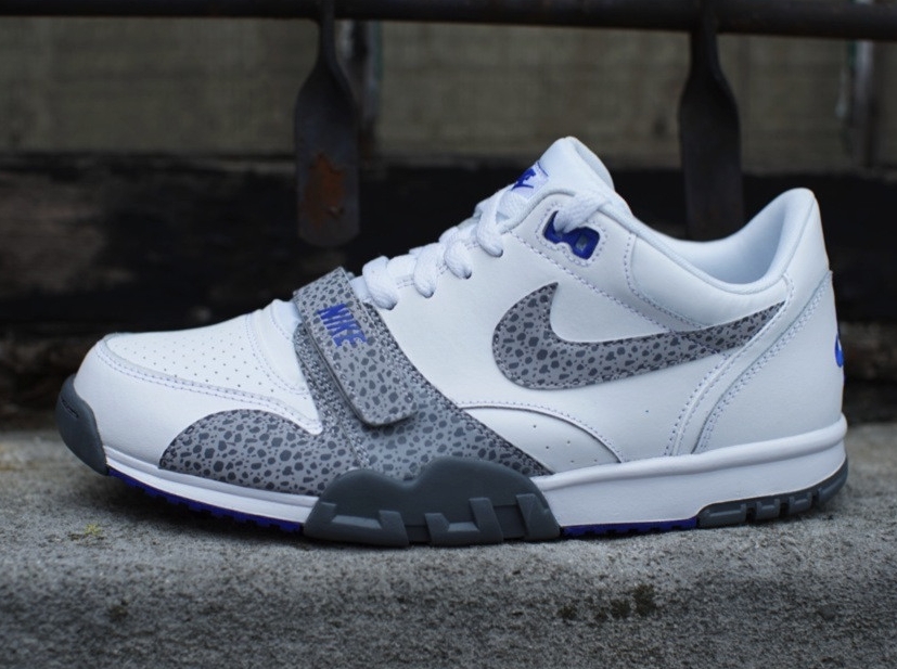 Trainer 1 Low Safari White Game Royal 05