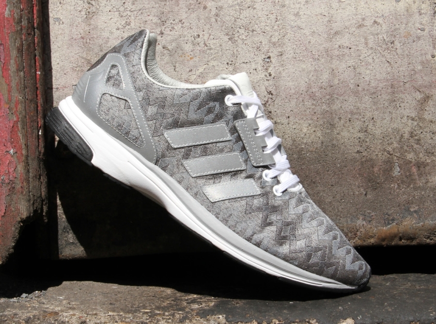 adidas zx flux silver