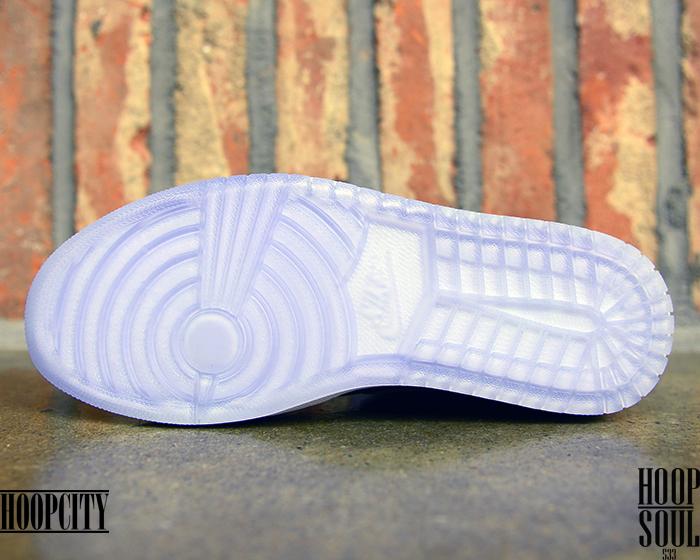 Air Jordan 1 Mid Nouveau Wolf Grey Black White 2