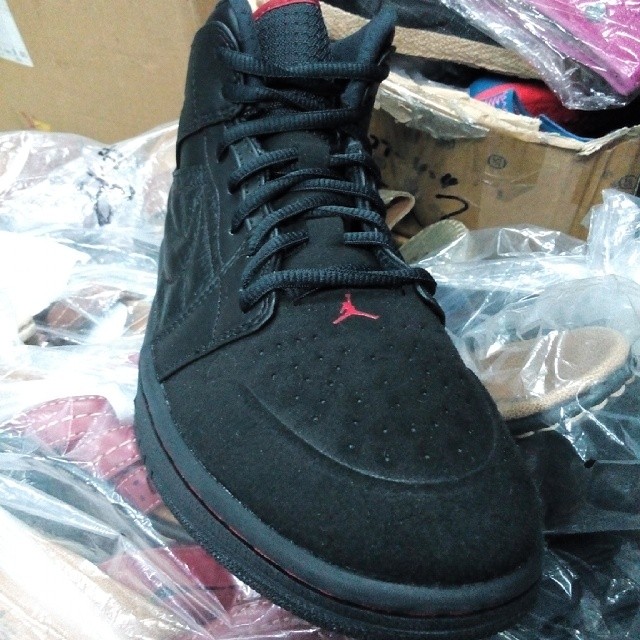 Air Jordan 1 Retro Last Shot 01