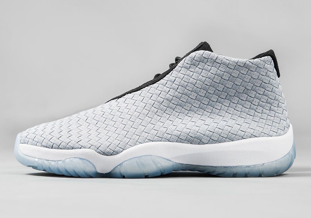 Air Jordan Future Prm Metallic Silver Release Reminder 02