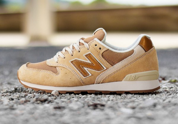 A Closer Look at the New Balance Womens 996 for July 2014 - SneakerNews.com