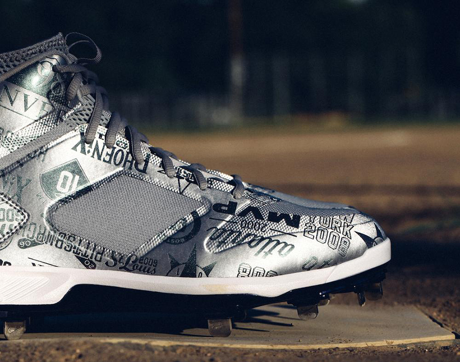 Derek Jeter's Jordan Brand PE Cleats For Tonight's MLB All-Star Game