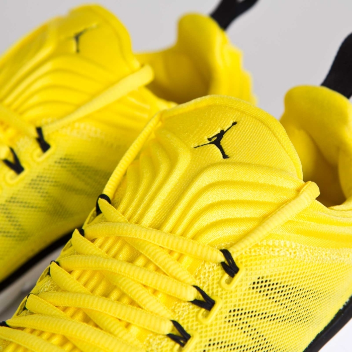 Jordan Flight Flex Trainer Vibrant Yellow Black White 02