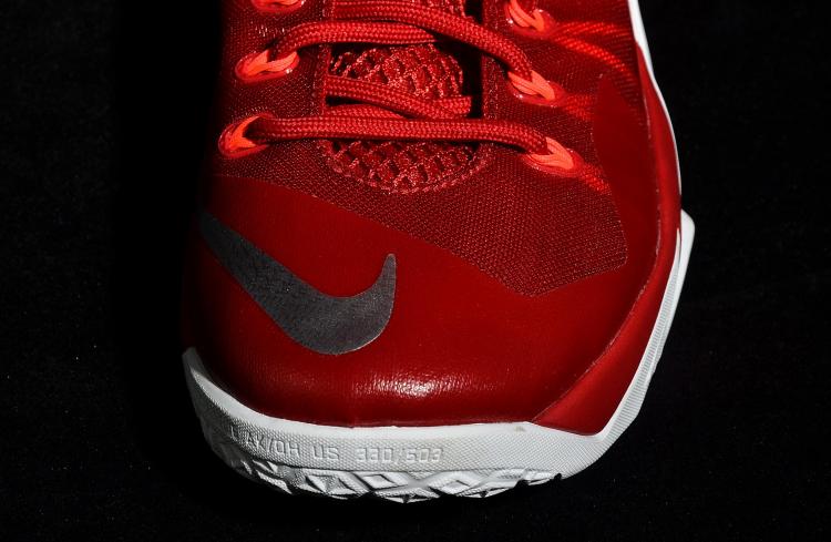 Lebron Zoom Soldier 8 01