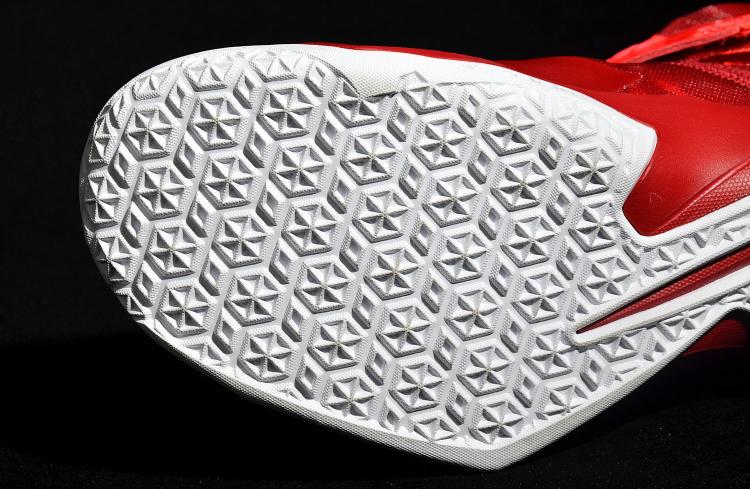 Lebron Zoom Soldier 8 07