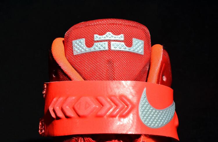 Lebron Zoom Soldier 8 14