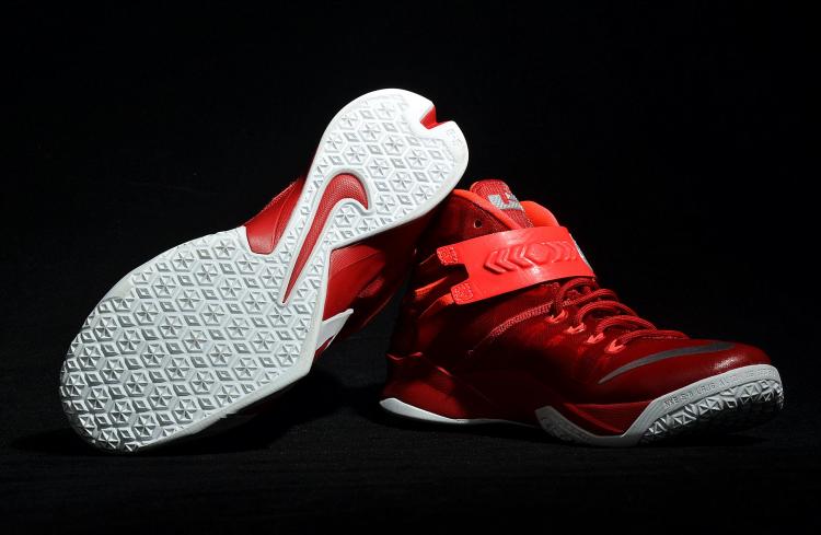 Lebron Zoom Soldier 8 20