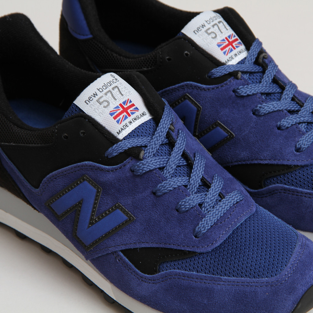 New Balance 577 Black Blue 02