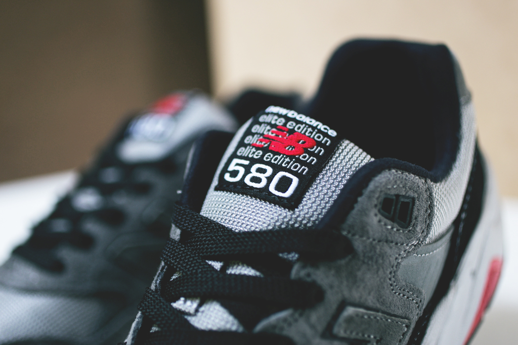 New Balance 580 Elite Grey Suede 01