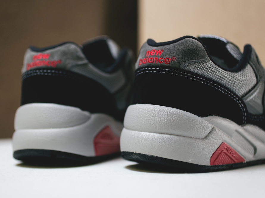 New Balance 580 Elite Grey Suede 02