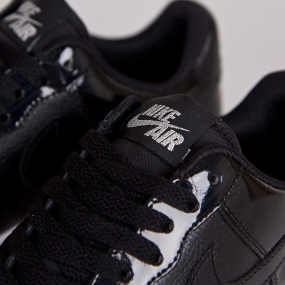 nike air force shiny black