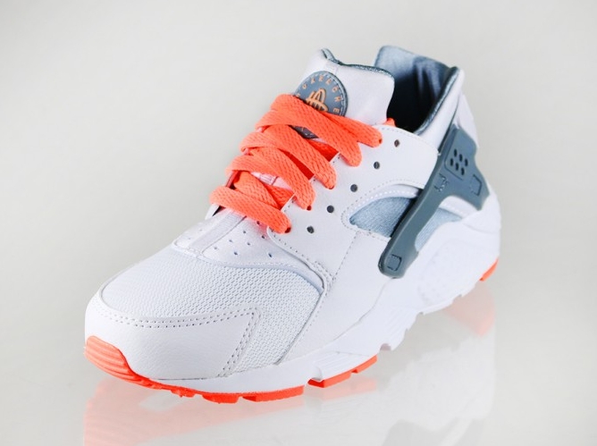 Nike Air Huarache Gs White Magnet Grey Bright Mango 03