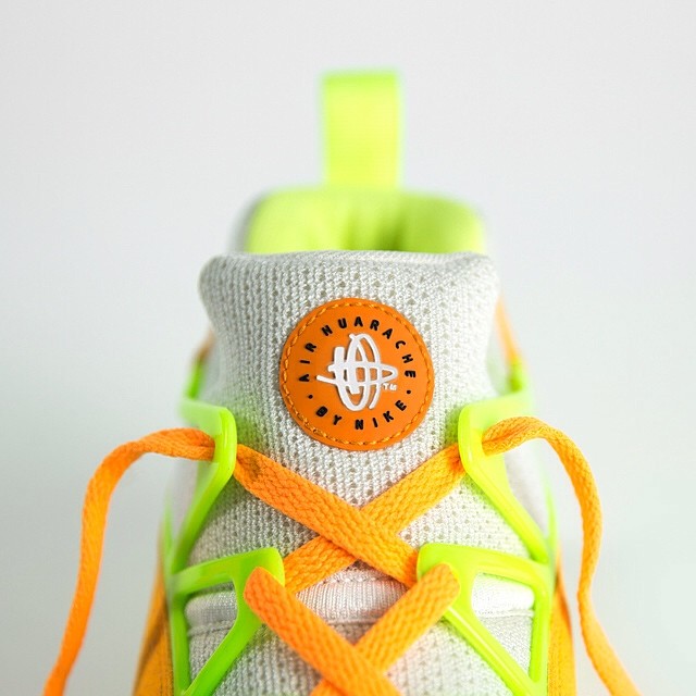 Nike Air Huarache Light Citrus 01