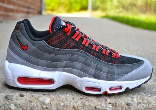 Nike Air Max 95 – Wolf Grey – Challenge Red