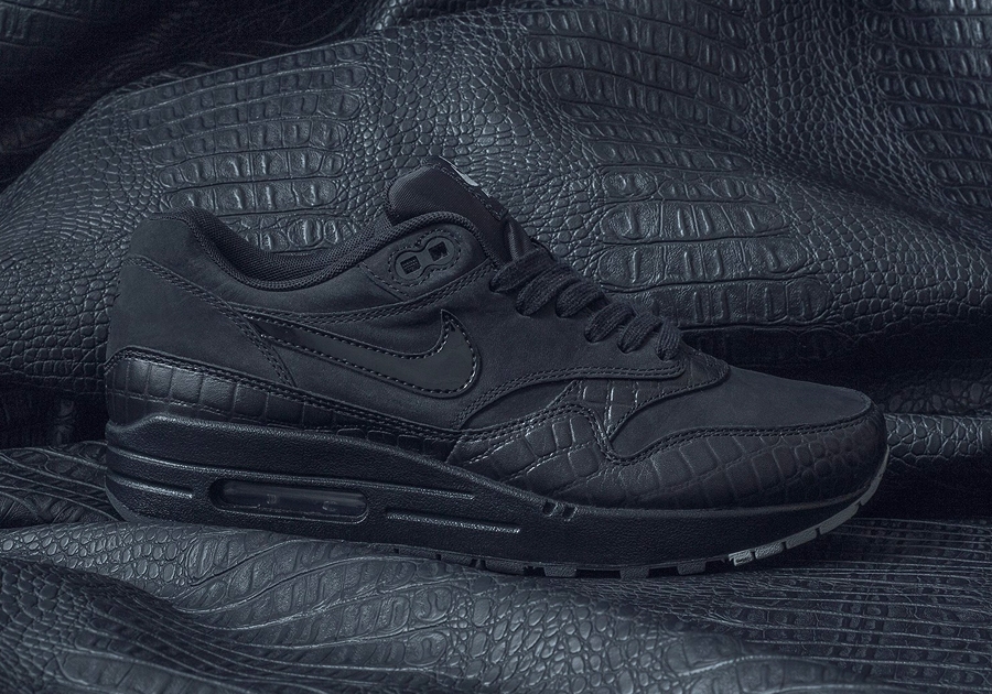 air max preto de couro