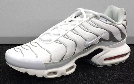 A Preview of Two Nike Air Max Plus Releases Exclusive to ...