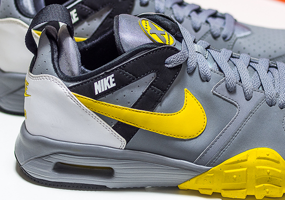 bo jackson shoes yellow and gray