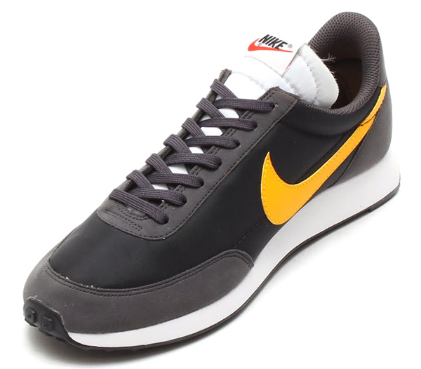 Nike Air Tailwind Black University Gold Medium Ash 02