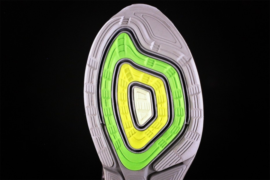 Nike Flyknit LunarGlide 6 - SneakerNews.com