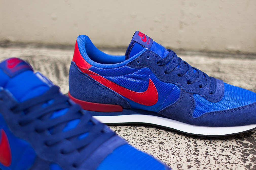 Nike Inernationalist Blue Red 06