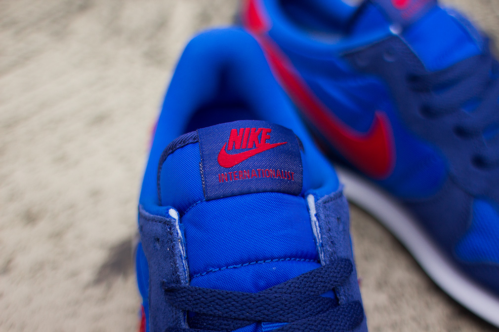 Nike Inernationalist Blue Red 07