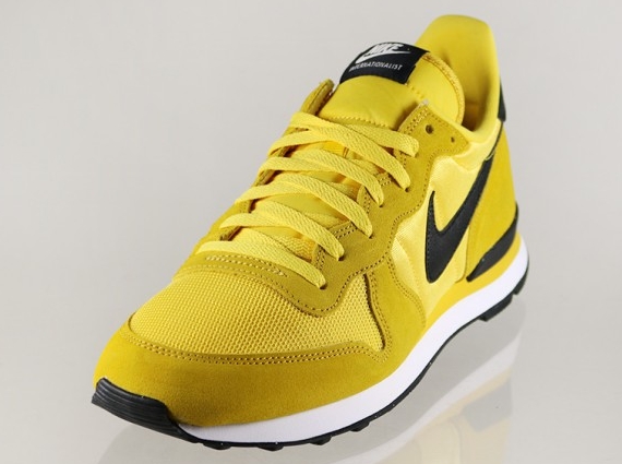 Nike Tour Yellow - Black - SneakerNews.com