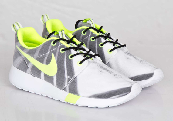 nike roshe run fv release date