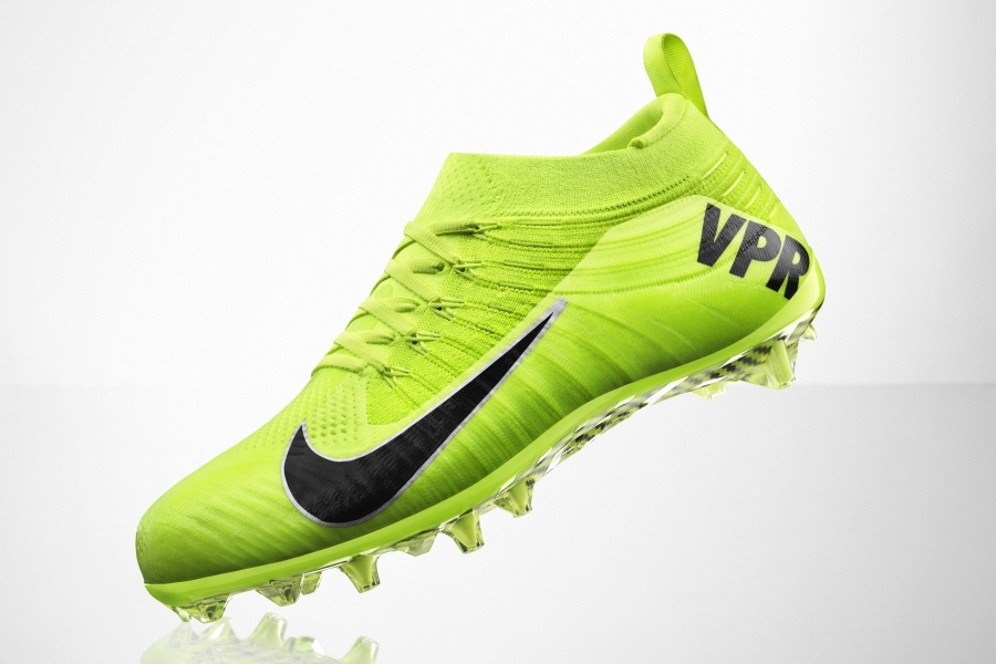 Nike Vapor Ultimate Flyknit Cleat 03