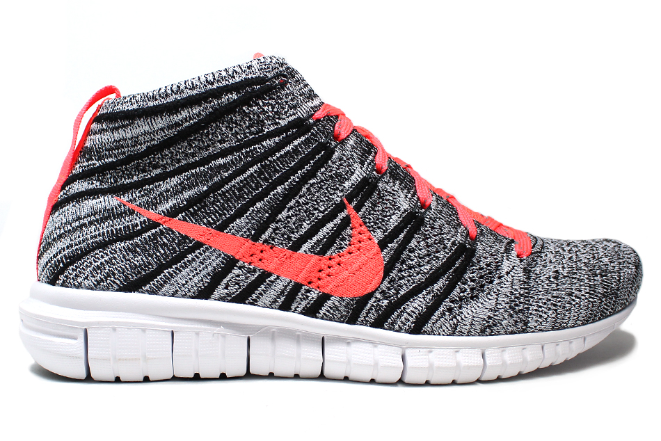 Nike Wmns Free Flyknit Chukka Grey Black Pink 02