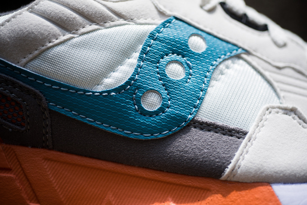 Saucony Shadow 5000 White Grey Orange Blue 01