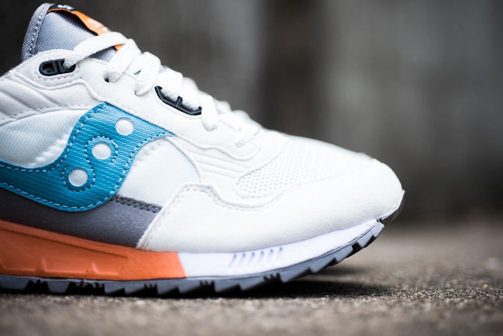 Saucony Shadow 5000 White Grey Orange Blue 04