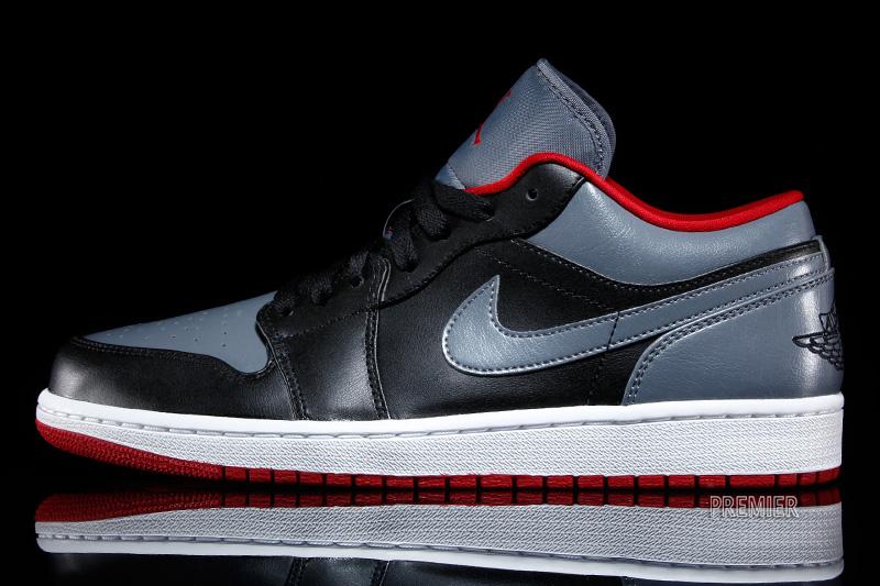 Air Jordan 1 Low Cool Grey Gym Red 01